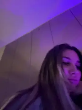 babyyboomm online show from February 14, 11:42 pm