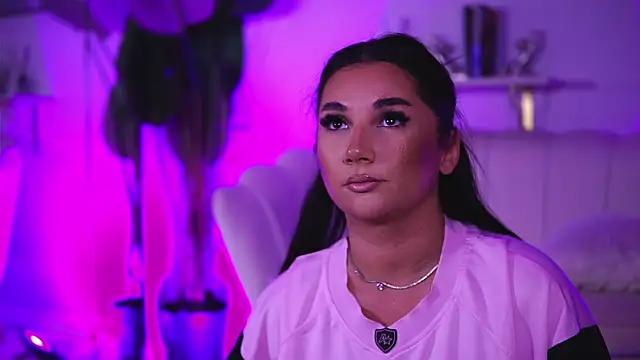 babyyboomm online show from April 19, 6:10 pm