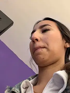  Emma Valka online show from November 1, 3:58 pm