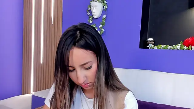  Emma Valka online show from November 24, 7:24 pm