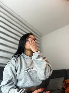 Miiss scarlett1 online show from January 3, 11:33 pm