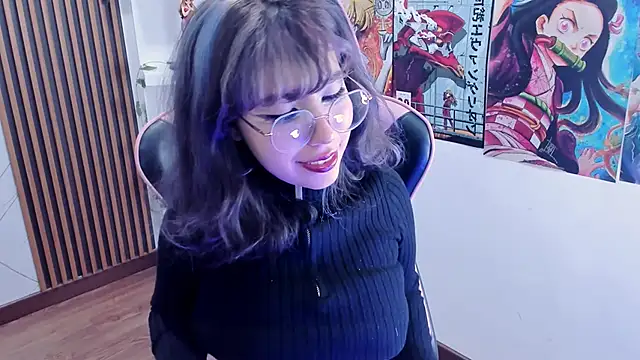Snapshot of Purplee_Baby chatting on January 25, 12:06 am Purplee Baby online show from January 25, 12:06 am