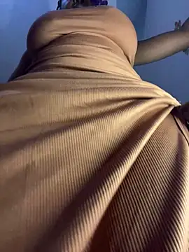 Cherrytowild online show from February 14, 11:51 am