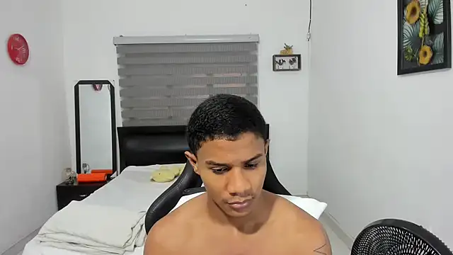 corzoethan online show from December 20, 10:06 pm