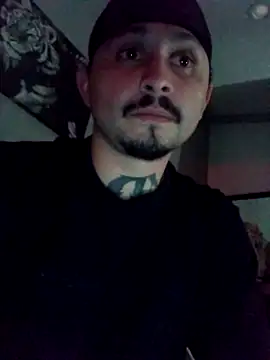 Daddie2hung online show from March 18, 9:42 am