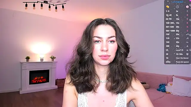 AnysaSmith online show from March 30, 8:32 pm