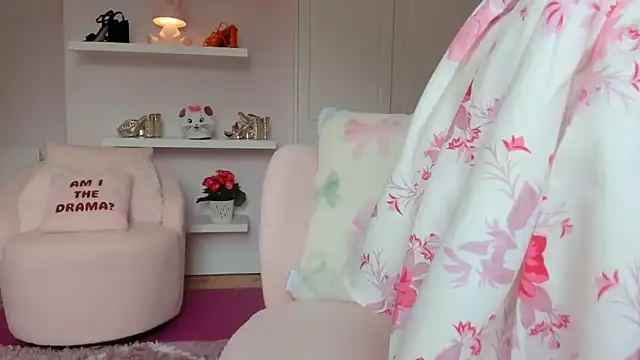 winterforu online show from May 21, 9:49 am