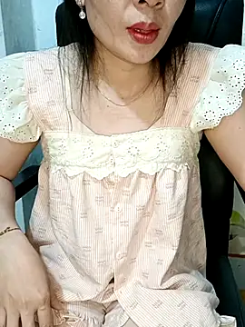 Blythe 69 online show from March 30, 6:03 am