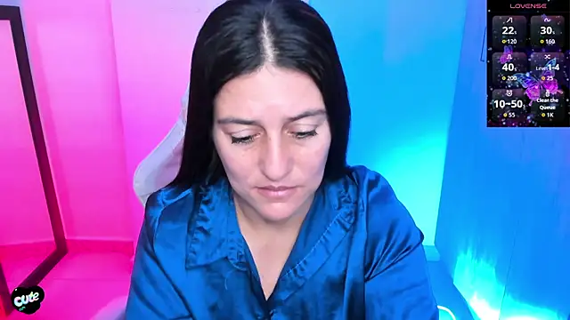 Saskyaa online show from November 2, 3:47 pm