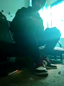 LongDickZee562 online show from December 23, 9:29 pm