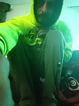 LongDickZee562 online show from December 28, 4:09 pm