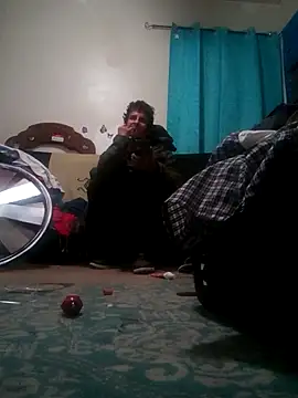 LongDickZee562 online show from February 7, 4:27 am