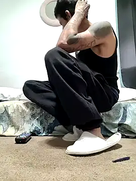 LongDickZee562 online show from November 12, 7:31 am