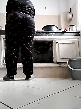 nayakaA7 online show from February 2, 1:43 pm