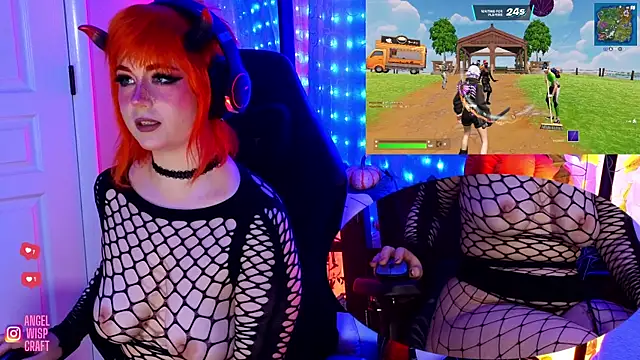 Snapshot of Angel-Lewd-Cake chatting on February 20, 8:28 am Angel-Lewd-Cake online show from February 20, 8:28 am