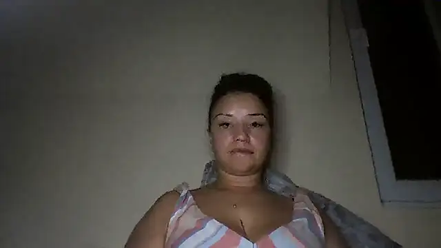 Linusya online show from September 14, 4:39 pm