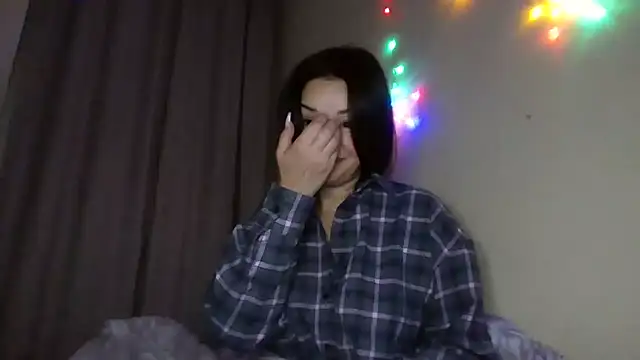 Linusya online show from January 16, 8:13 pm