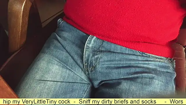 Snapshot of smoothandtiny chatting on October 21, 6:58 am smoothandtiny online show from October 21, 6:58 am