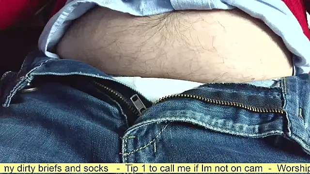 Snapshot of smoothandtiny chatting on October 26, 6:52 am smoothandtiny online show from October 26, 6:52 am