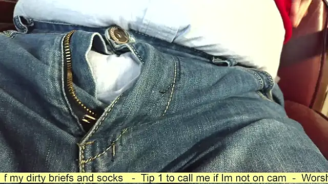 Snapshot of smoothandtiny chatting on October 26, 6:58 pm smoothandtiny online show from October 26, 6:58 pm