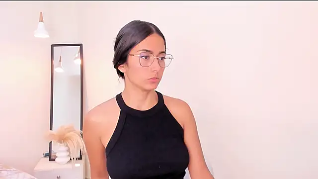 your khloe online show from April 18, 1:48 pm