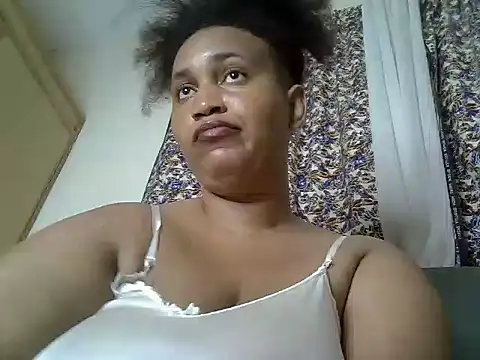 Snapshot of Creamy_sweet_pussy chatting on November 6, 4:30 pm Creamy sweet pussy online show from November 6, 4:30 pm