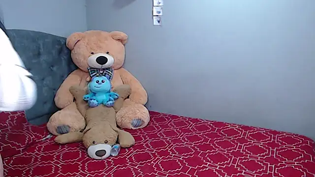 Snapshot of Gaby_foz chatting on June 17, 7:26 pm Gaby foz online show from June 17, 7:26 pm