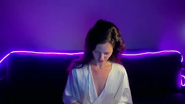 Snapshot of RubyAttwood chatting on February 5, 2:54 pm RubyAttwood online show from February 5, 2:54 pm