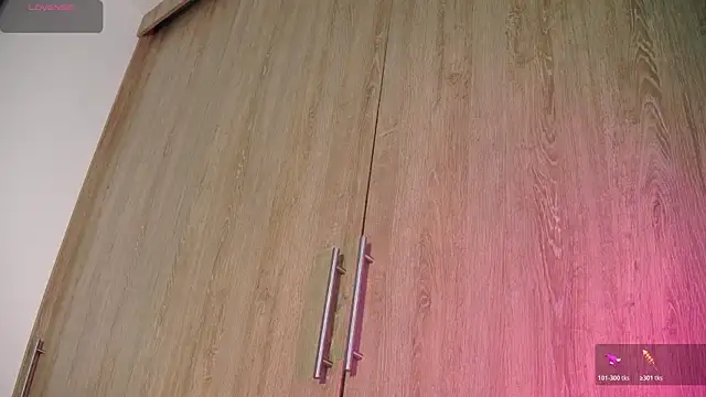 aidaadams online show from November 25, 12:16 pm