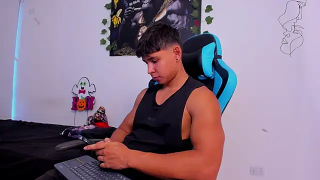 Bray Kevin online show from December 6, 9:57 pm