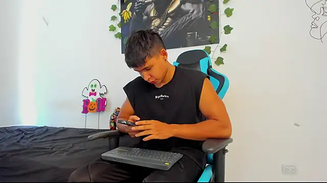 Bray Kevin online show from January 23, 3:54 pm