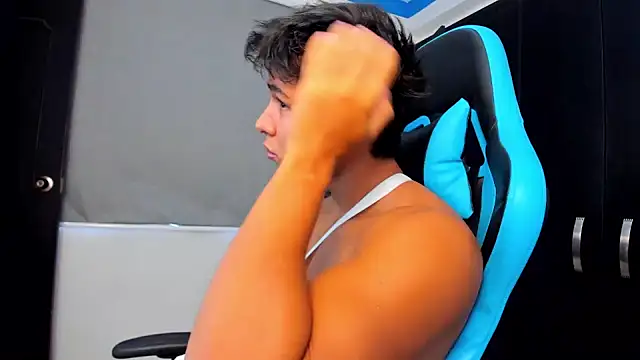 Bray Kevin online show from October 4, 2:59 pm