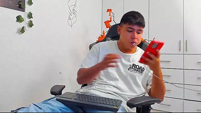 Bray Kevin online show from January 10, 4:20 pm