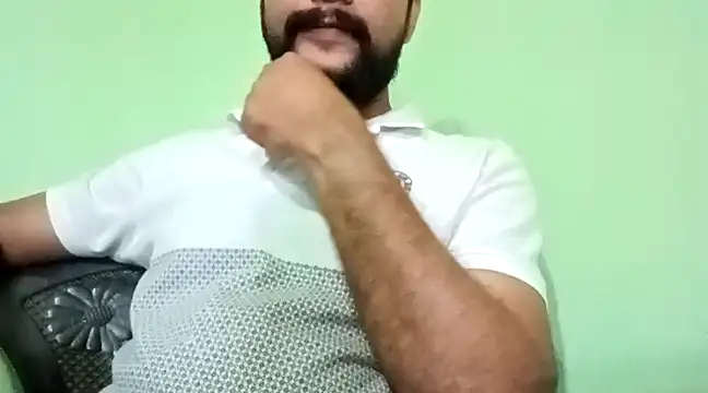 HathodaTyagi123 online show from March 17, 10:27 am