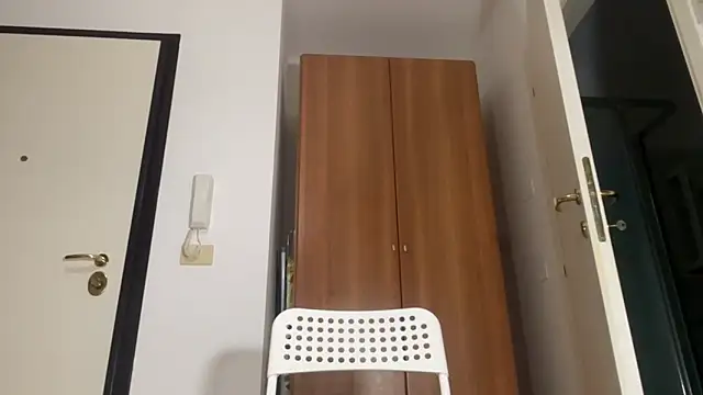 Snapshot of Monicbabe chatting on January 16, 8:35 pm Monicbabe online show from January 16, 8:35 pm