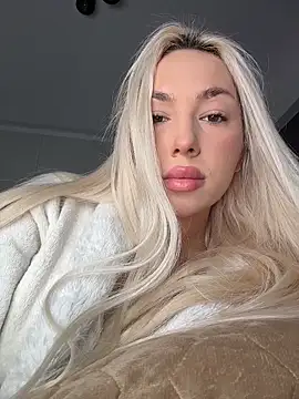 violettabunny03 online show from February 26, 4:00 am