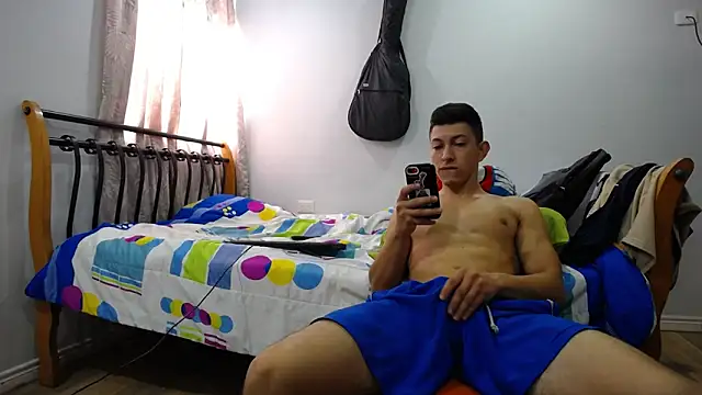 Snapshot of Iam_yourbabyprincess_XD chatting on January 8, 5:26 pm Iam yourbabyprincess XD online show from January 8, 5:26 pm