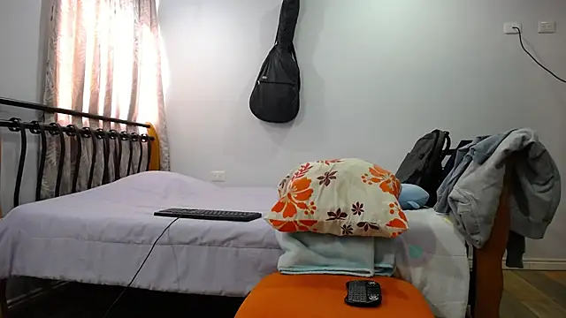 Snapshot of Iam_yourbabyprincess_XD chatting on January 11, 6:54 pm Iam yourbabyprincess XD online show from January 11, 6:54 pm