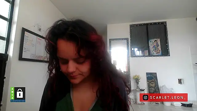 Scarletleon77 online show from January 14, 4:12 pm