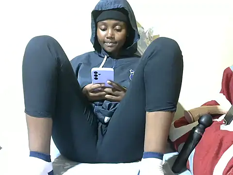 Sweet kelsiey online show from February 27, 2:11 am