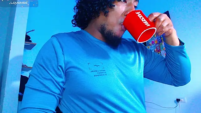 yosoy enzo2020 online show from December 4, 12:09 am