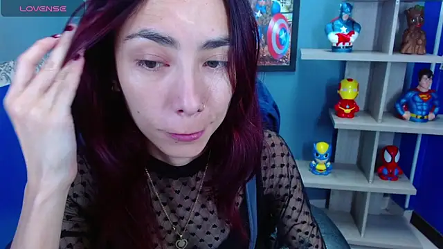 Erika Stevens online show from December 15, 4:59 pm