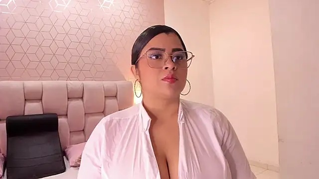 Emilyboobss online show from February 10, 3:35 am