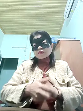 Snapshot of Anna_Toy19 chatting on November 28, 12:13 am Anna Toy19 online show from November 28, 12:13 am