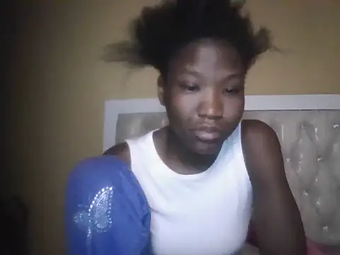 Snapshot of just_nala chatting on December 15, 1:54 am just nala online show from December 15, 1:54 am