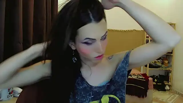 Snapshot of Sophie_Fantasys chatting on February 9, 8:24 pm Sophie Fantasys online show from February 9, 8:24 pm