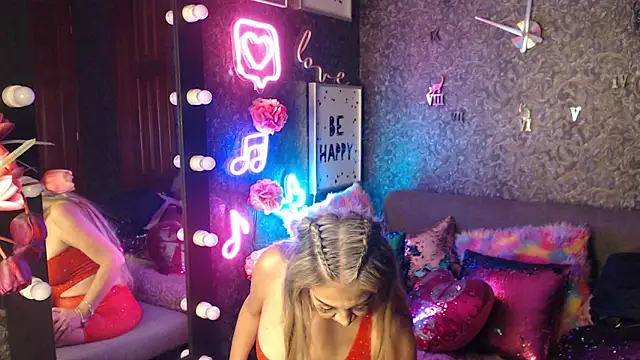 EvelinaGrey online show from December 18, 3:04 am
