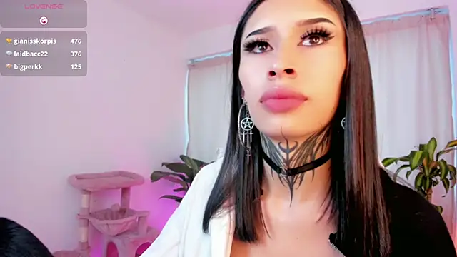 Snapshot of kali_ka_ chatting on February 14, 5:36 pm kali ka online show from February 14, 5:36 pm