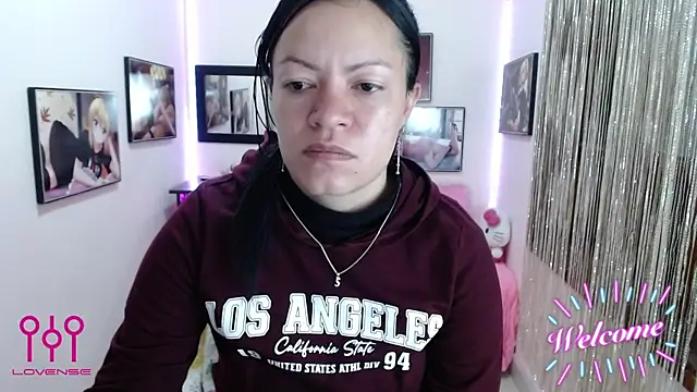 Cristal w online show from October 31, 1:23 pm