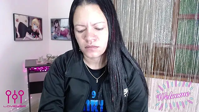 Cristal w online show from November 4, 1:10 pm